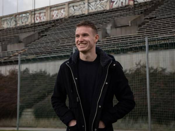 El mediocampista checo Jakub Jankto, futbolista que anunció su homosexualidad, confirmó que se retira del fútbol a los 29 años y explicó los motivos de su decisión.