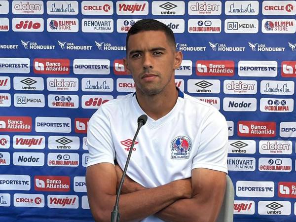 Emanuel Hernández compareció en conferencia de prensa para hablar de la actualidad del Olimpia.