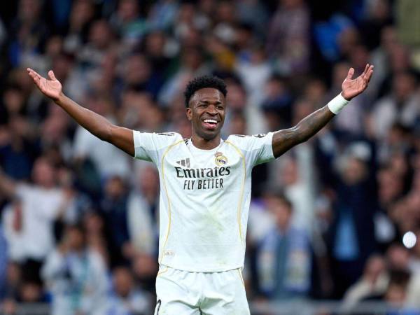 Un grande de Inglaterraestaría preparando una oferta millonaria para fichar al brasileño del Real Madrid.