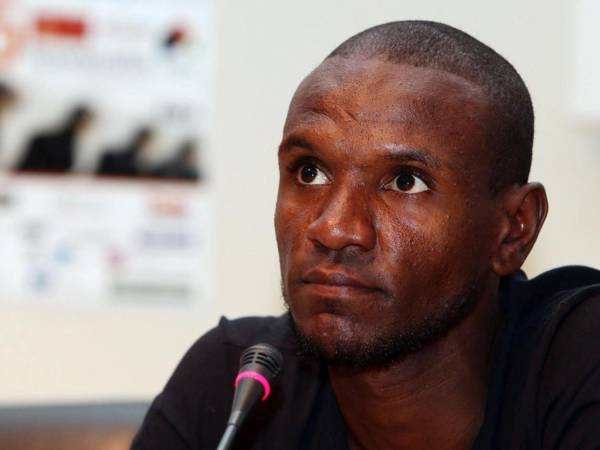 ¿Lo recuerdas? En las últimas horas surgió en las redes sociales la noticia de que el exjugador francés Eric Abidal había muerto.