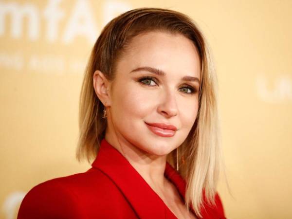 La entrevista de Hayden Panettiere con<a rel=nofollow href=https://www.youtube.com/watch?v=vs6x8VUGXCw> Jay Shetty</a> fue una de sus conversaciones públicas más reveladoras y vulnerables. Hayden Panettiere falleció el 16 de agosto a los 36 años, según confirmó su padre en un comunicado. La causa de su muerte no se ha hecho pública.