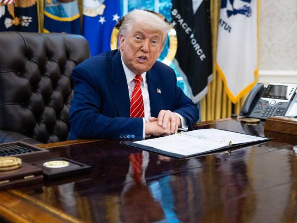 Presidente Donald Trump en el despacho Oval de la Casa Blanca en Estadso Unidos.