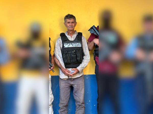 Momentos del rescate del ciudadadano de 77 años por la Unidad Nacional Antisecuestro.