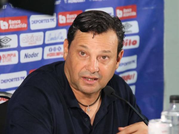 Jeaustin Camps habló sin rodeos ante los medios de comunicación tras lo ocurrido en el clásico moderno del fútbol hondureño.