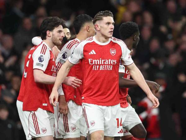 Arsenal sigue liderando tras 31 partidos en la Premier League.