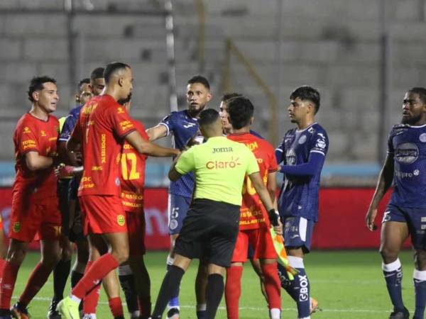 Real España necesita vencer al Motagua para llegar con opciones de final en el último duelo contra Motagua.