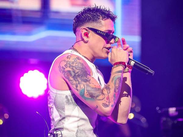 El cantante Lenny Tavárez.