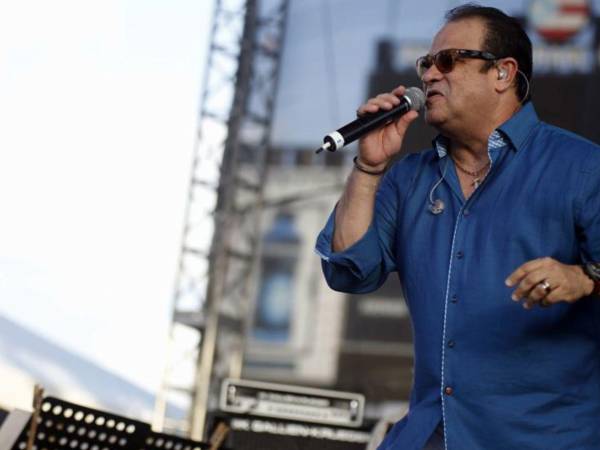 El salsero puertorriqueño Tony Vega.