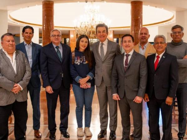 En su visita a España, Salvador Nasralla resaltó la importancia de fortalecer la economía hondureña.