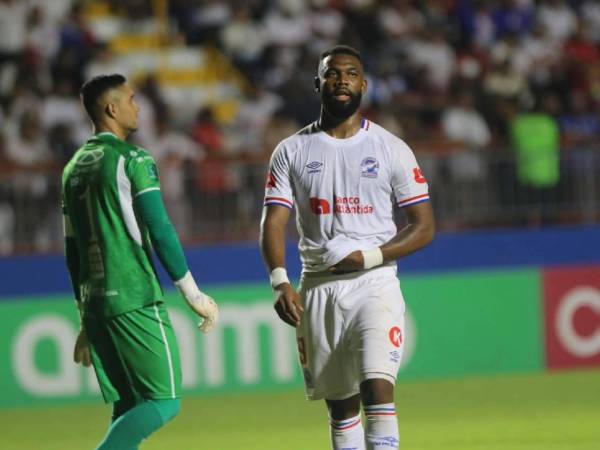 Jorge Benguché anotó un gol, pero falló varias ocasiones en el Olimpia vs Cartaginés.