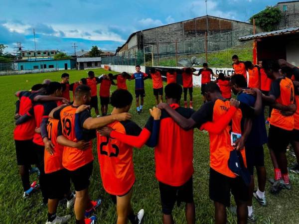 Tristeza en las redes sociales luego de que reconocido equipo hondureño informó su adiós del fútbol.