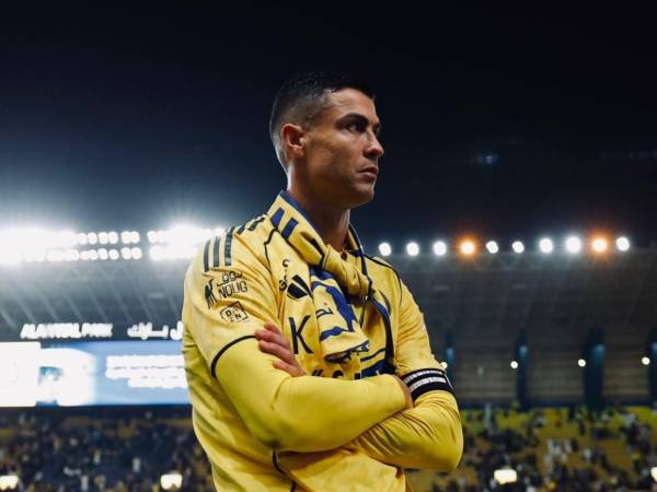 Cristiano Ronaldo anota su primer gol en el 2026, va por los 1000 y se aleja de Messi