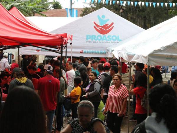 Los beneficiados recibieron 7,000 lempiras de bono.