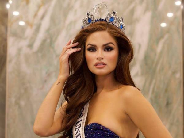 Stephanie Cam, quien brilló como Miss Universo Honduras 2024 y representó a nuestro país en el certamen internacional Miss Universo ese mismo año, participó recientemente en una nueva etapa en su carrera vinculada a Perú.