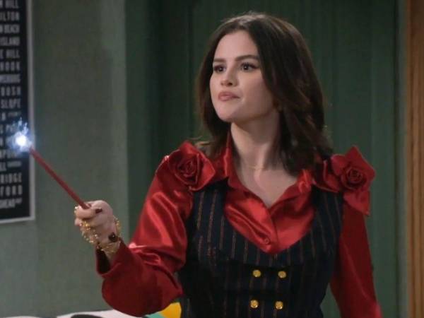 La franquicia televisiva de Los hechiceros de Waverly Place se prepara para cerrar un ciclo importante con el anuncio oficial de su tercera y última temporada, prevista para estrenarse este verano bajo el sello de Disney Branded Television.