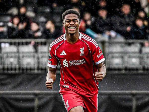 Keyrol Figueroa vuelve a marcar con el Liverpool Sub-21 en la Premier League.