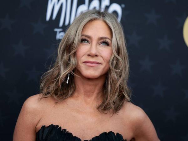 Jennifer Aniston no había hecho pública su relación con Jim Curtis hasta ahora.