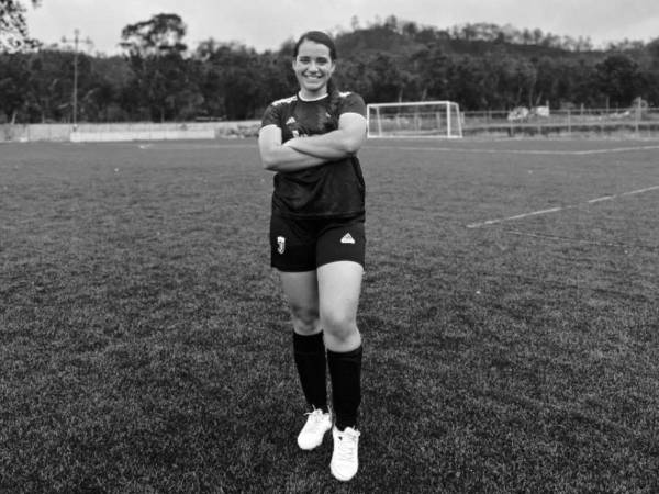 Conmoción y tristeza ha dejado la trágica y repentina muerte de la jovencita Katherine Contreras Chacón en el municipio de San Nicolás, Copán.