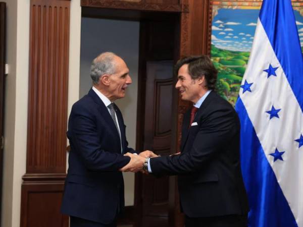 Honduras fortalece conexión con España con nueva ruta aérea.