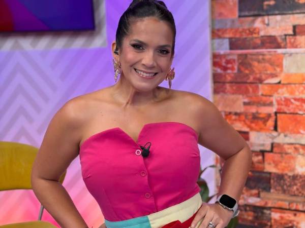 El 10 de junio de 2026, día en que celebraba su cumpleaños número 46, falleció la chef y presentadora hondureña Sandra Díaz del Valle, mejor conocida como la Chef Sandra. Colegas y amigos reaccionaron en redes sociales ante la inesperada noticia, expresando sus condolencias y compartiendo reflexiones sobre la vida y la muerte.