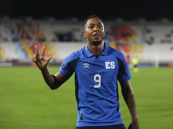 Brayan Gil, colombiano nacionalizado salvadoreño, lideró la victoria de El Salvador ante Martinica gracias a sus dos goles.