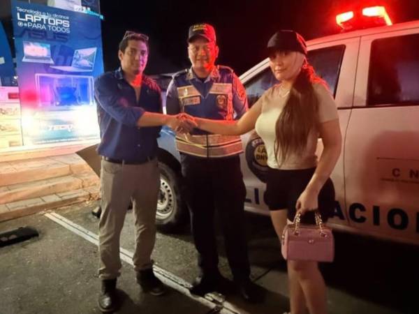 Elsa Oseguera, reconocida creadora de contenido, sufrió un accidente en SPS, el cual compartió en sus historias de redes sociales.