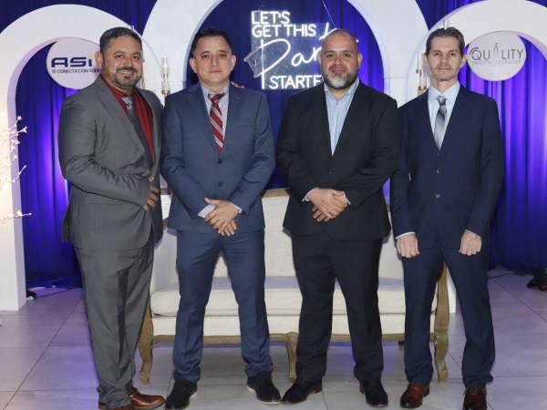 Felipe Trundle, Denis Chávez, Juan Jerezano y Michael Senn, socios propietarios de ASI Network