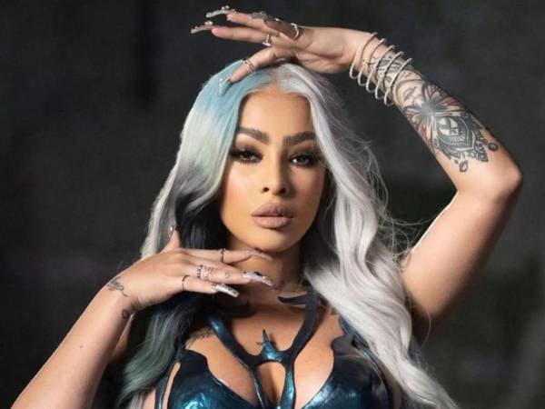 Fotografía de archivo de la artista dominicana Yailin La Más Viral.