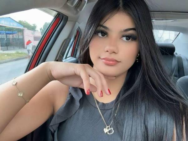 Foto de Nayeli Zelaya, una tiktoker hondureña que estaba desaparecida desde el viernes, el día que los creadores de contenidos de Honduras y Brasil se enfrentaron en el estadio Olímpico.