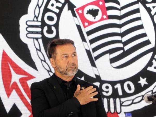 Augusto Melo era el presidente del Corinthians