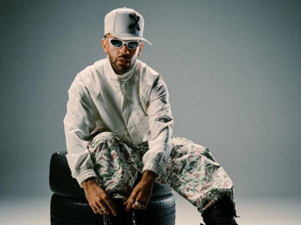 Feid sigue cosechando éxitos musicales en el género urbano.