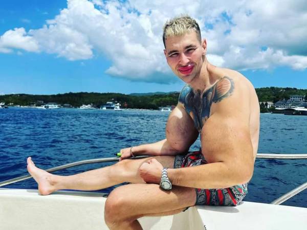 Kirill Tereshin, fisicoculturista conocido internacionalmente como el 'Popeye ruso' por el tamaño desproporcionado de sus bíceps, está pasando el peor momento de su vida y podría sufrir la amputación de ambos brazos. El atleta hace una dramática confesión por lo que hizo.