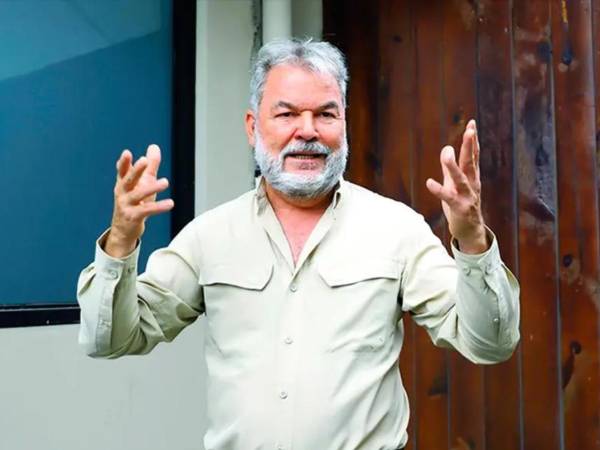 Roberto Contreras fue reelecto como alcalde de San Pedro Sula para el periodo 2026-2030.