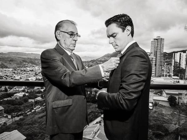 Kilvett Bertrand, uno de los narradores deportivos más experimentados y reconocidos de Honduras, rompió el silencio y habló sobre uno de los episodios más importantes de su trayectoria profesional.