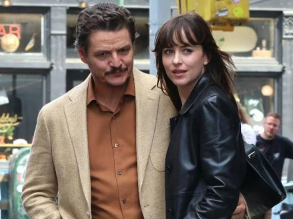 Materialists, es la nueva comedia romántica que protagonizan Dakota Johnson y Pedro Pascal.
