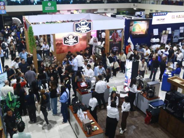 Expo HORECA Honduras 2026 reunió a empresarios, chefs y expertos internacionales en una edición enfocada en innovación y turismo.