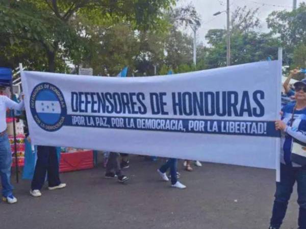 Imagen de archivo de una marcha organizada por la Plataforma Defensores de Honduras.