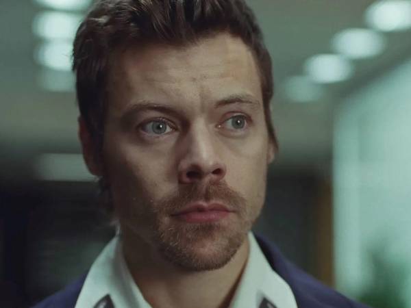 El nuevo álbum de Harry Styles Kiss All the Time. Disco, Occasionally sale el 6 de marzo.