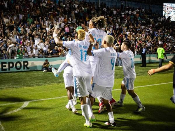 Los jugadores de la Selección de Tiktokers de Honduras celebrando el 1-0 contra Nicaragua.