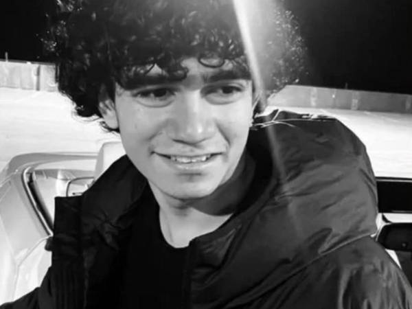 Fotografía en vida de Samir Canales Molina, de 18 años de edad.