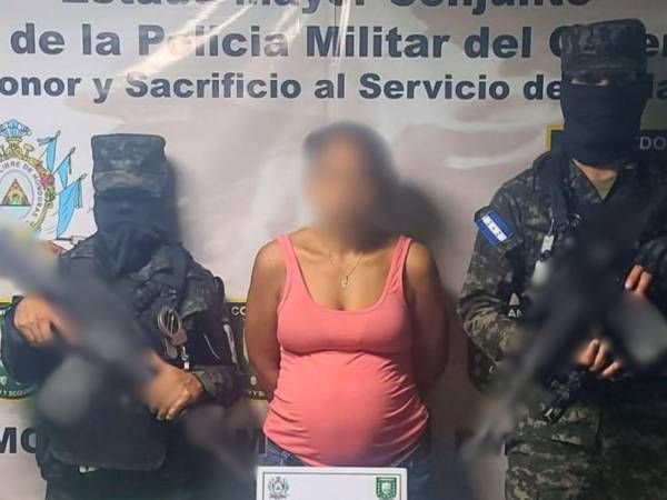 Capturan a presunta distribuidora de droga en la colonia Los Pinos, Tegucigalpa