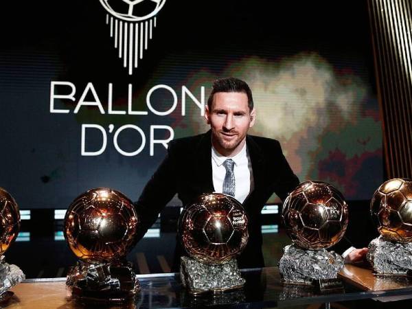 Messi es uno de los candidatos en la lista del Balón de Oro para este año.