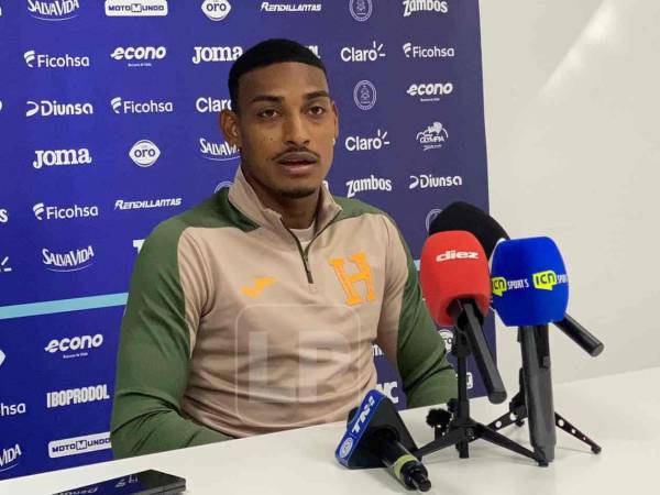 Joseph Rosales en conferencia de prensa a días del amistoso ante Perú en España.