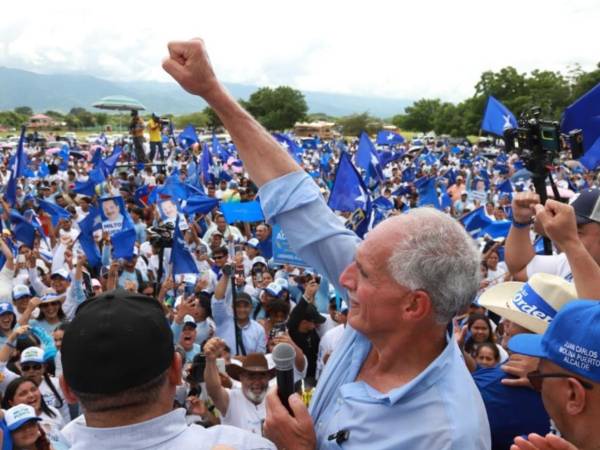 Nasry Asfura asumió el poder presidencial de Honduras el 27 de enero de 2026.