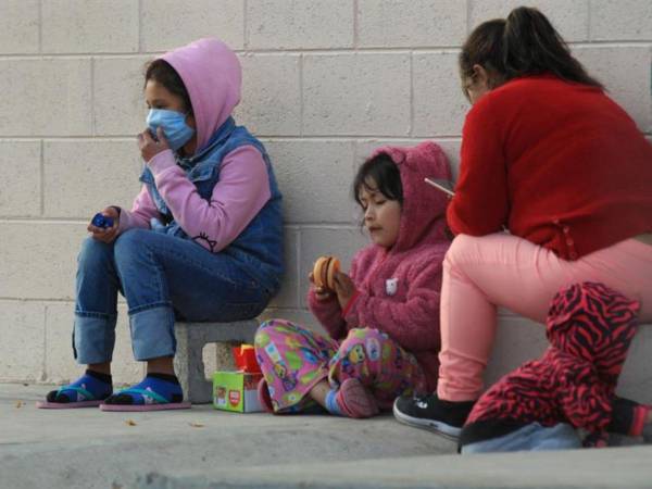La expiración de un contrato federal pone en riesgo la defensa legal de miles de menores migrantes en Estados Unidos.