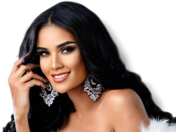 Fernanda Castillo tiene 23 años de edad, nació en la ciudad de Danlí, departamento de El Paraíso.