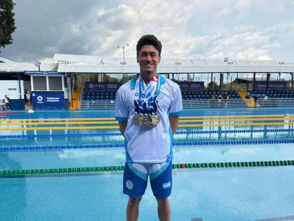 Gabriel Martínez hizo historia con sus tres medallas de oro en los Juegos Centroamericanos de Guatemala 2025.