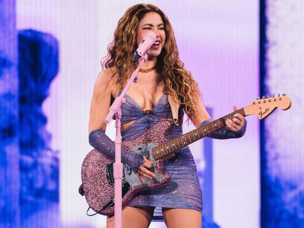 Este 2 de febrero de 2026, la cantante y compositora colombiana Shakira Isabel Mebarak Ripoll cumple 49 años de edad. Nacida en Barranquilla, Colombia, el 2 de febrero de 1977, la artista se ha convertido en una de las figuras más influyentes de la música latina y mundial a lo largo de más de tres décadas de carrera.