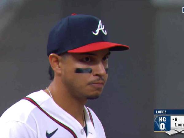 Dubón vuelve a brillar y Bravos de Atlanta le remonta al Kansas City Royals