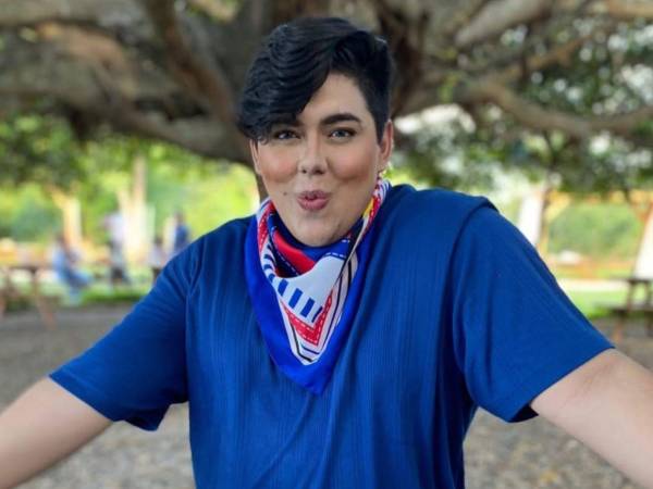 El creador de contenido de moda hondureño Antonio Sandrez volvió a ser tendencia luego de un hecho que causó revuelo en redes sociales, en el que ha salido al paso aclarando la situación.